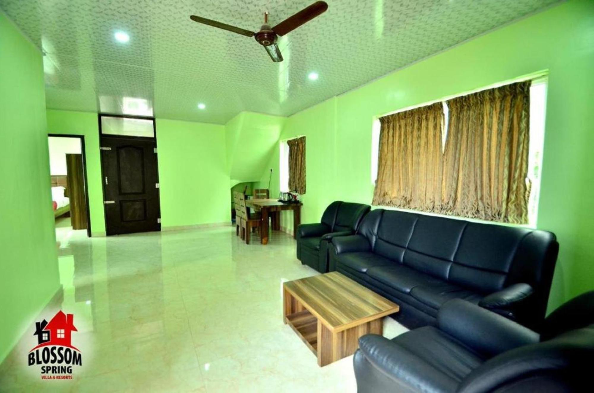 Blossom Spring Villa أوتي المظهر الخارجي الصورة