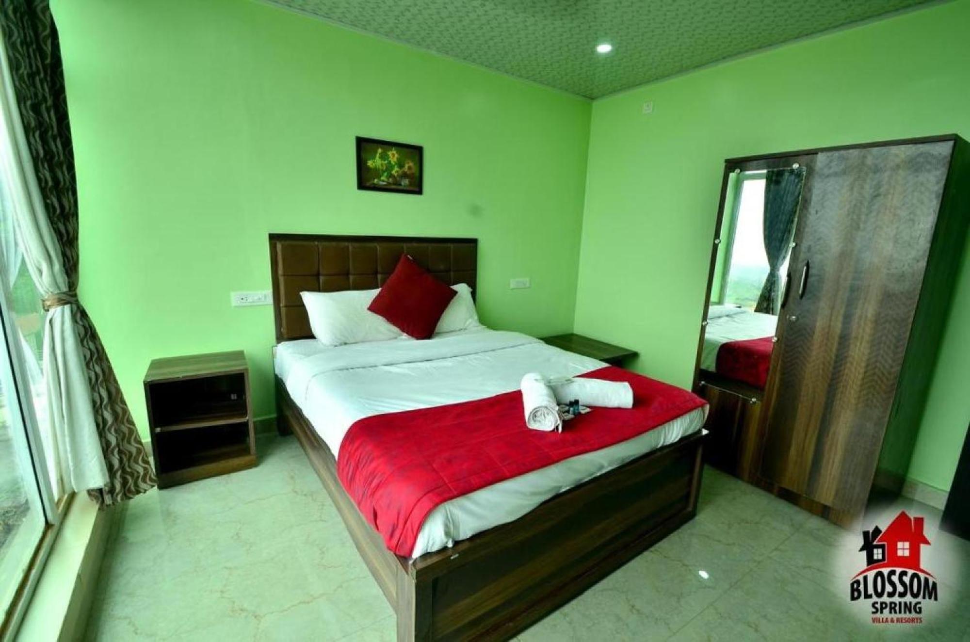 Blossom Spring Villa أوتي المظهر الخارجي الصورة